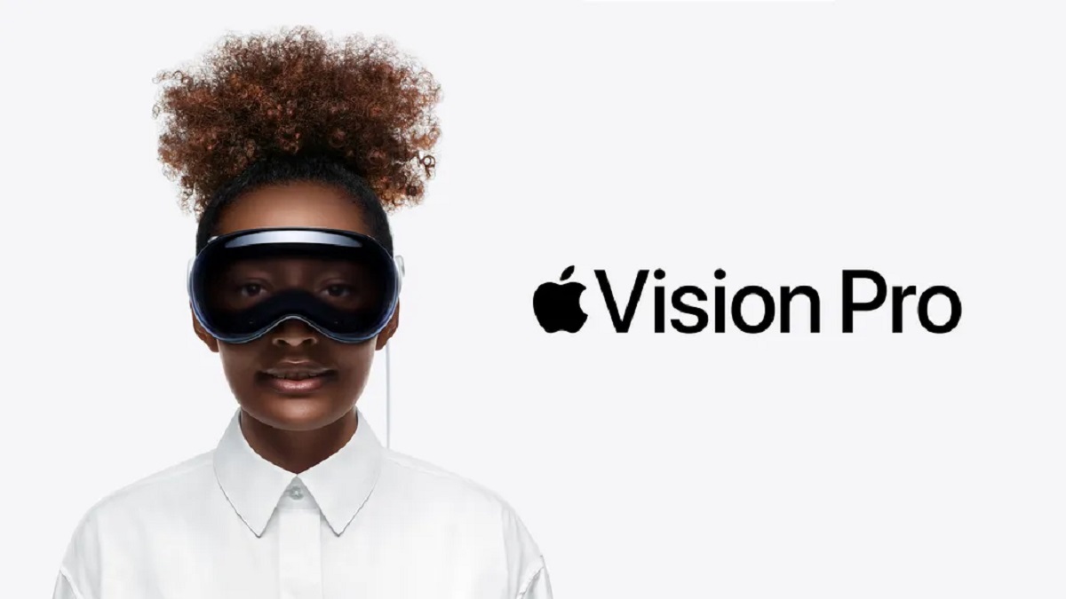Explore how Apple Vision Pro is revolutionizing enterprise productivity through immersive spatial computing, enhancing collaboration, and redefining business workflows.