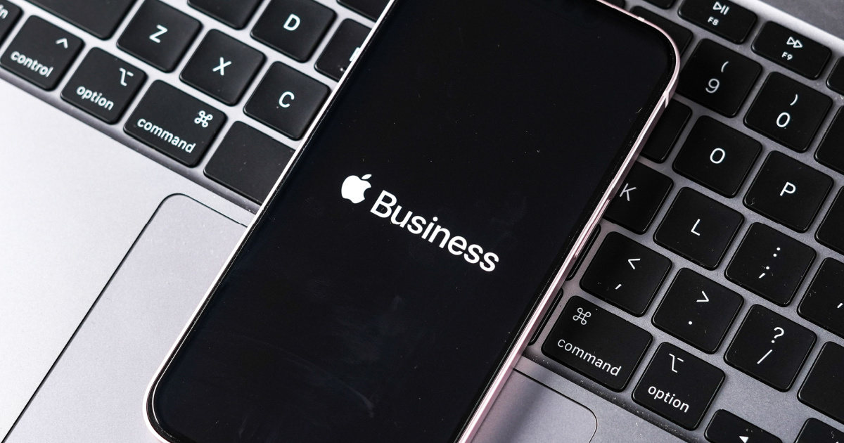 Apple Business Manager for organizations explained in 7 detailed steps with security and scalability in focus.